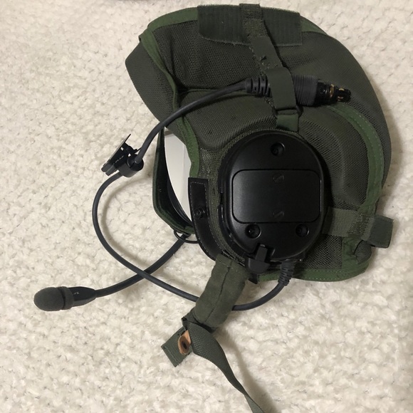 Bose Vic 3 CVC Combat Vehicle Crewman Headset - Picture 3 of 8